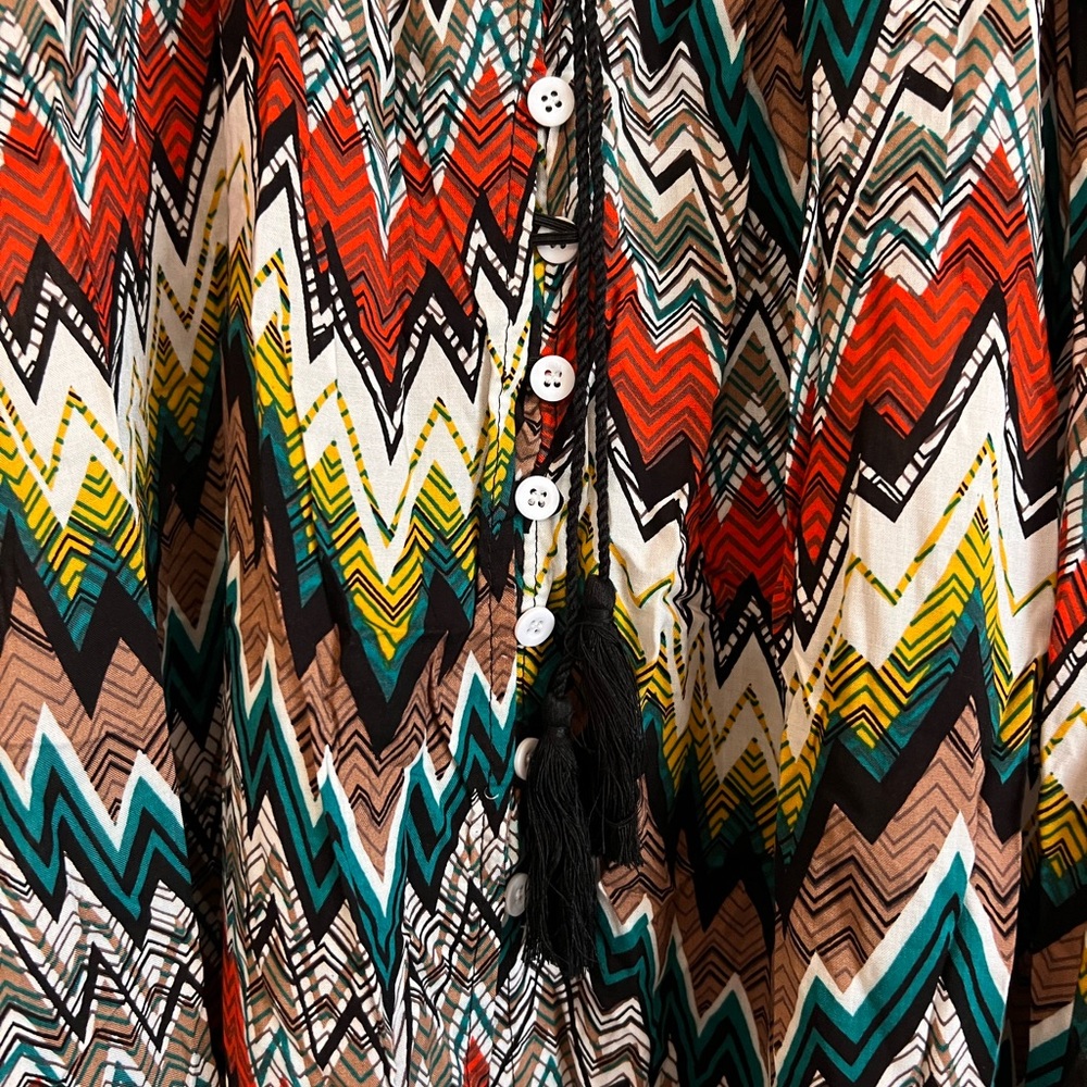 Chevron Patterned Maxi Dress - Picture 7 of 8